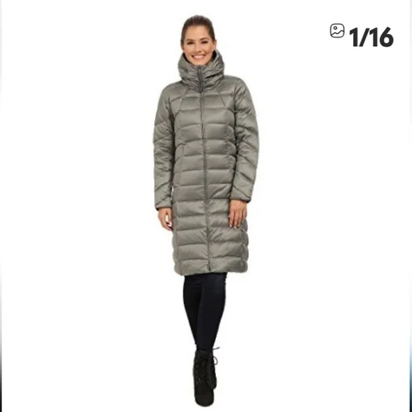 Patagonia Women's Gray Puffer Coat - Picture 3 of 13